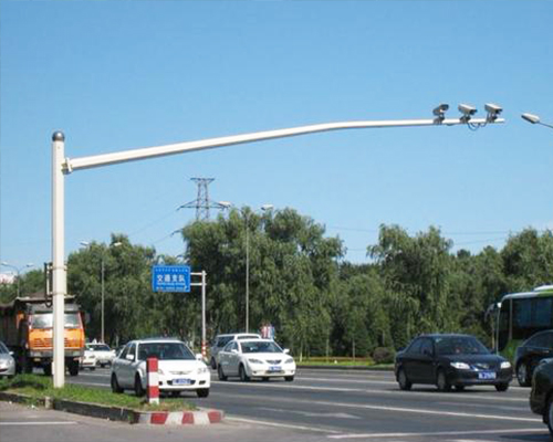 红山街道监控杆