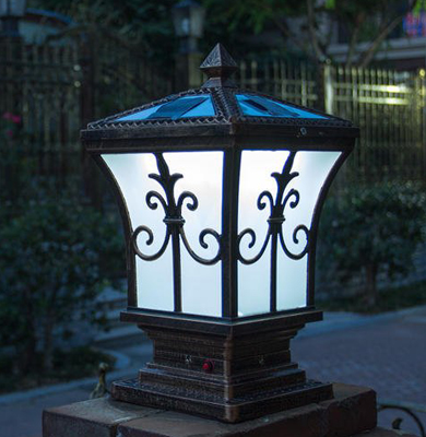 红山街道柱头灯