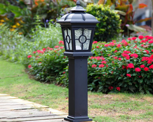 红山街道草坪灯