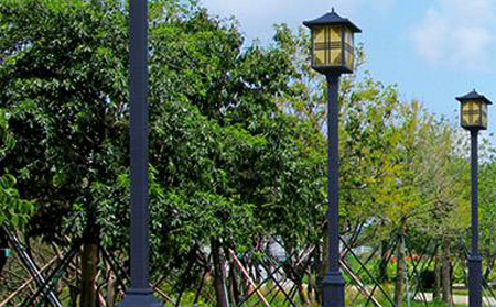 太阳能红山街道庭院灯价格为何差三倍?关键看这几点 太阳能红山街道庭院灯价格为何差三倍?关键看这几点